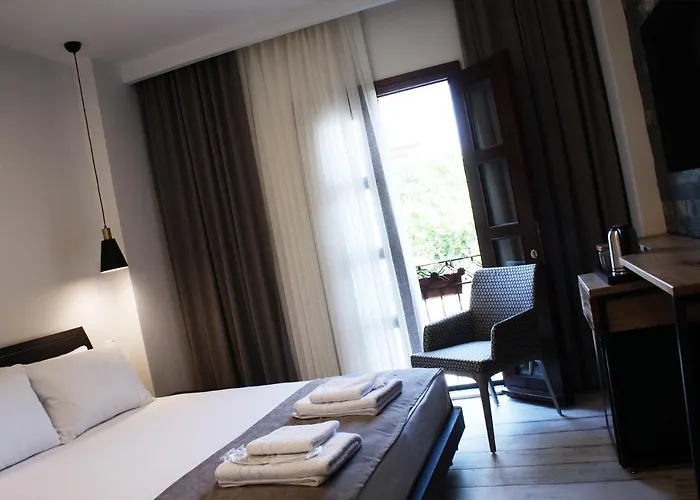 Pintura Hotel *