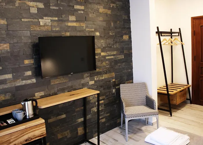 Pintura Hotel