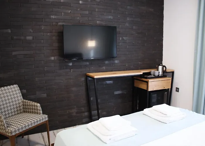 Pintura Hotel *
