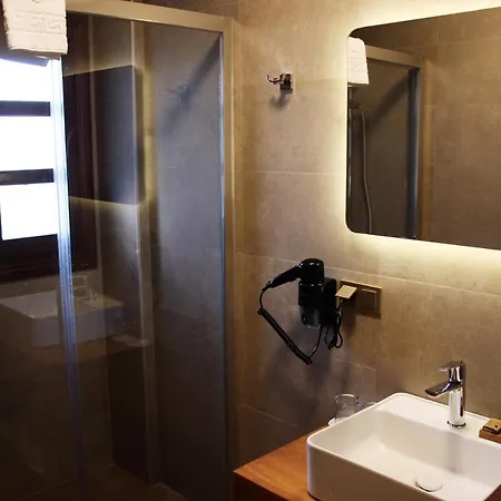 Pintura Hotel Urla